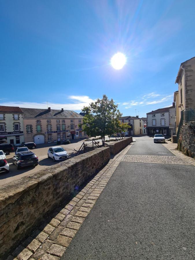 Gite Le Haut Du Pave 3 A 7 Chambres 6 A 14 Couchages, 3 Min Du Puy Du Fou Les Épesses Екстериор снимка